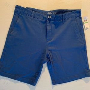NWT Izod Saltwater Stretch shorts